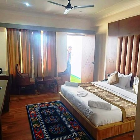 Hotel Ladakh Heaven Лех Экстерьер фото