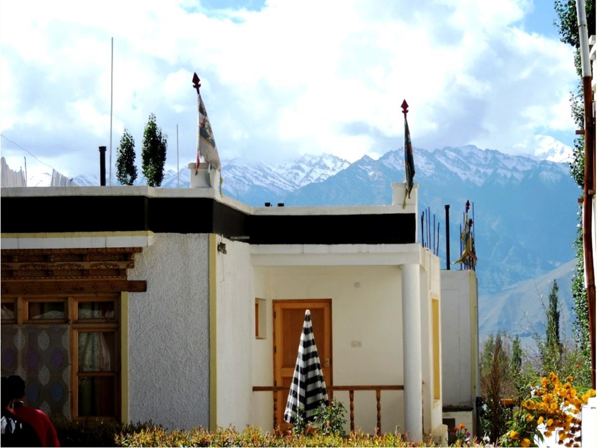 Hotel Ladakh Heaven Лех Экстерьер фото